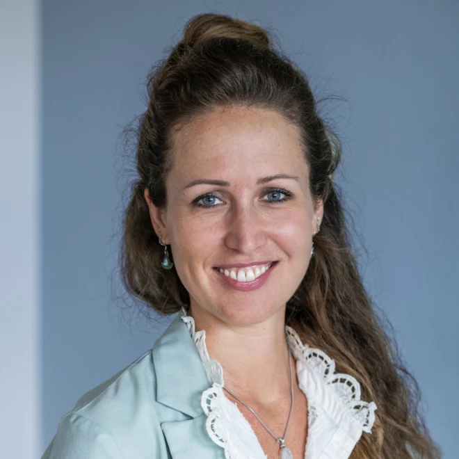 Dr. phil. Julia Werhahn