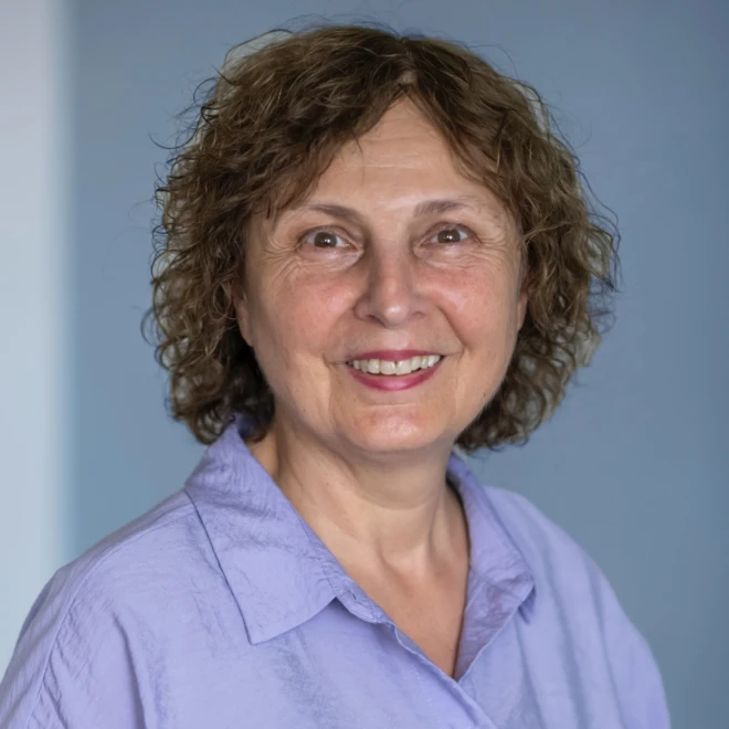 Dipl. Ärztin Denise Lutz